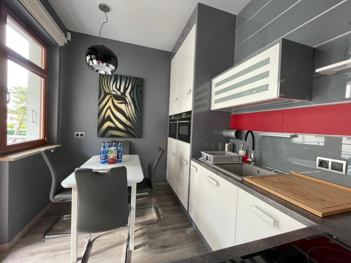 Pina Colada - Neptun Park By Oneapartments Гданск Екстериор снимка